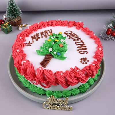 Merry Christmas Vanilla Cake