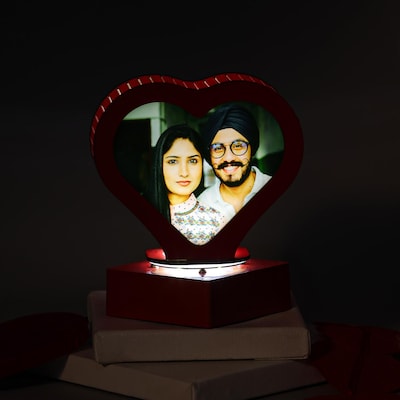 Designer Personalised Lamps | Buy Personalised Photo Lamps Online | Winni