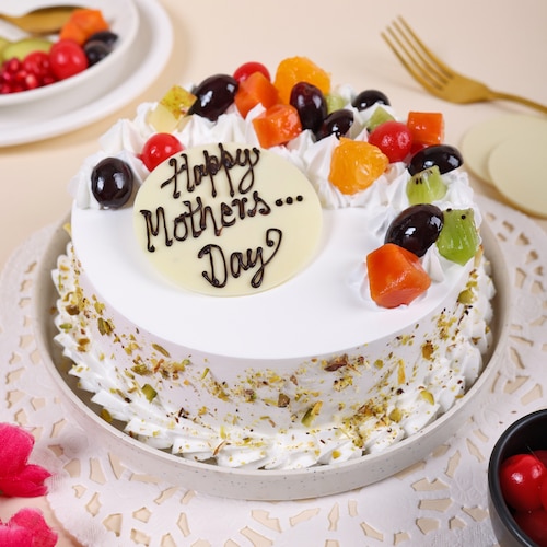 84505_Ravishing Mothers Day Vanilla Fruit Cake