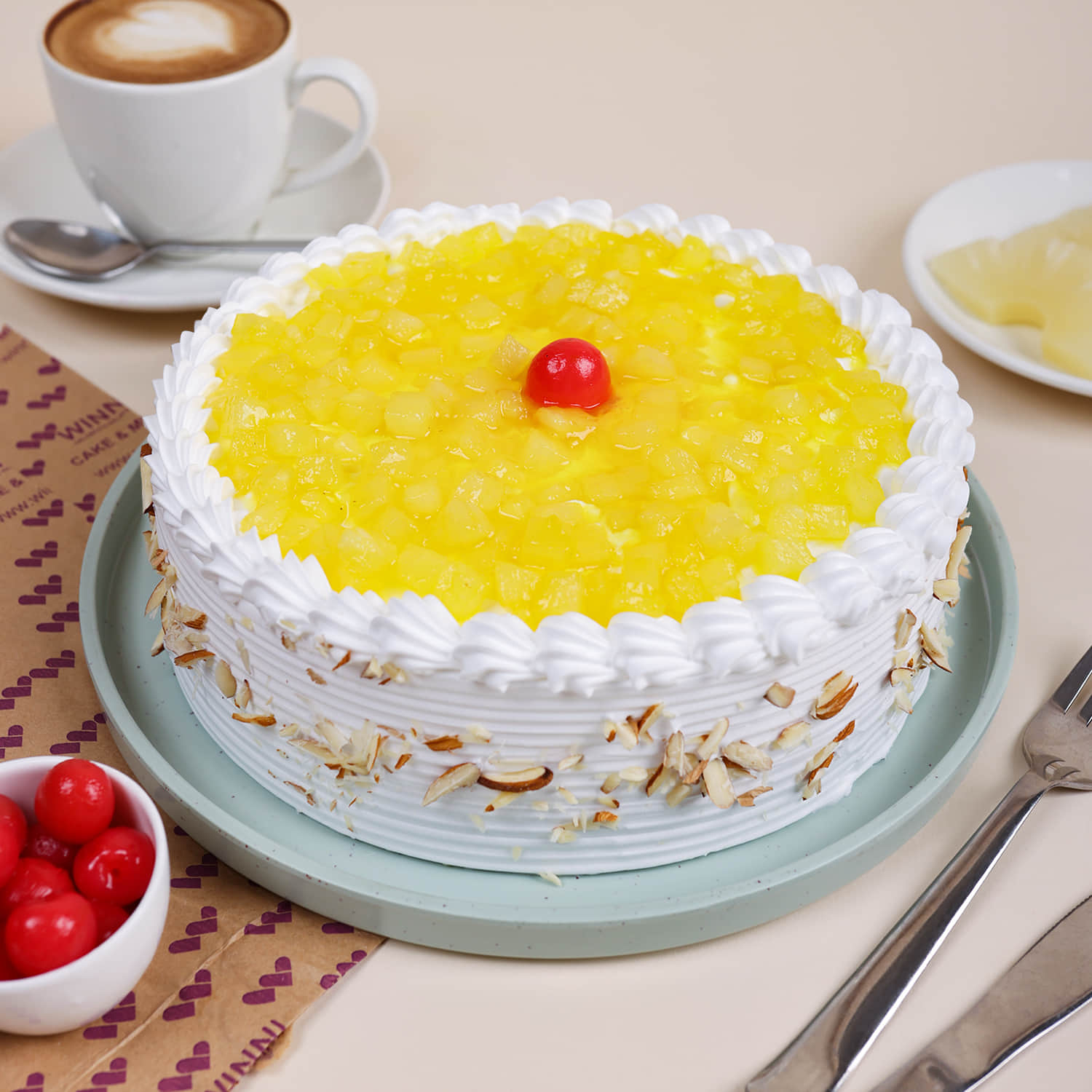Bigwishbox Pineapple Cake 500g | Birthday/Anniversary Cake |  Sameday/Nextday Delivery : Amazon.in: Grocery & Gourmet Foods