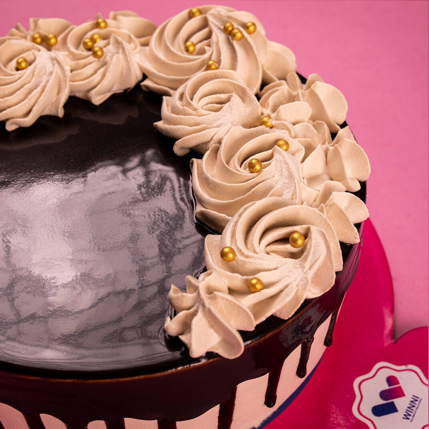Royal Chocolate Cake | Giftorea