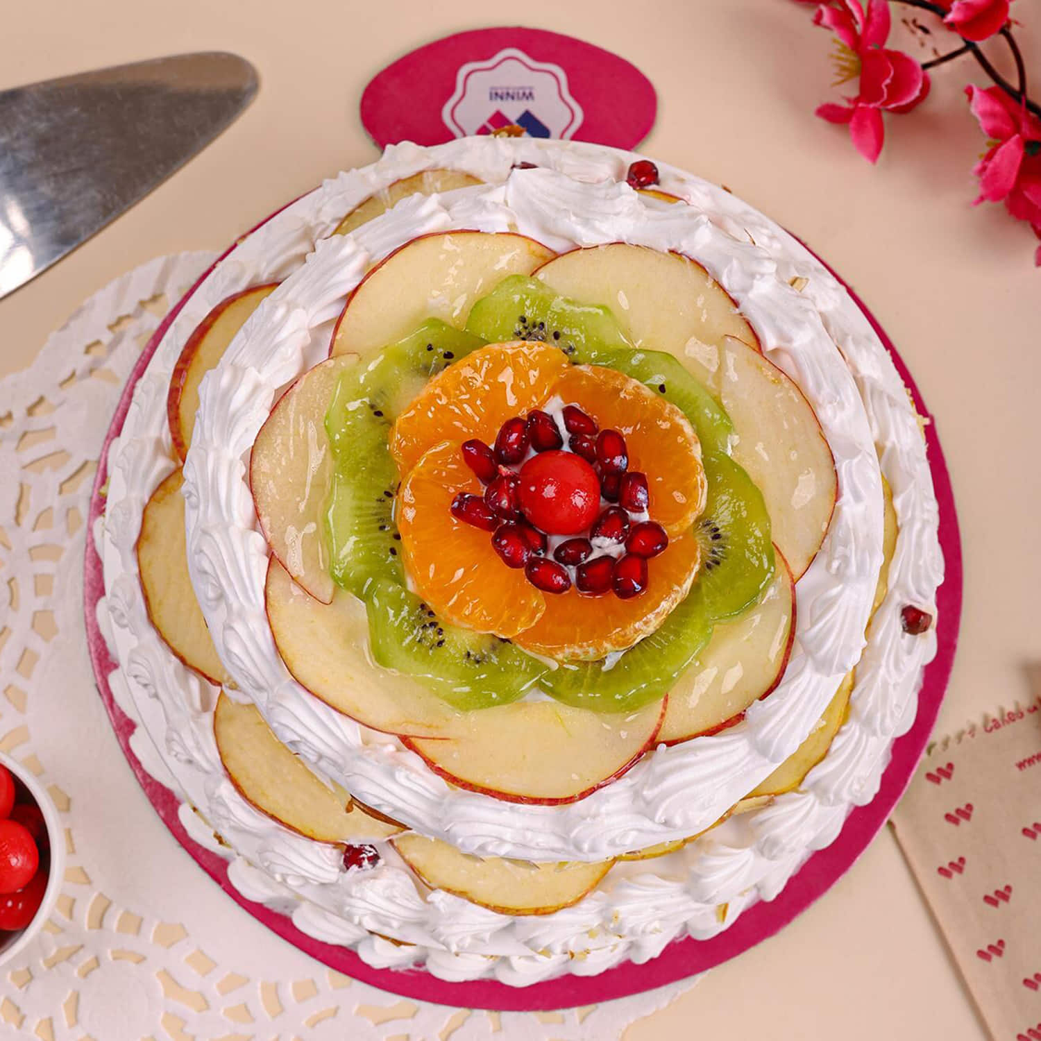 Macaroons Berry Cake 2 | Customized Fresh Fuit Cake Makers in Dubai |  Birthday Cakes | Caketalk