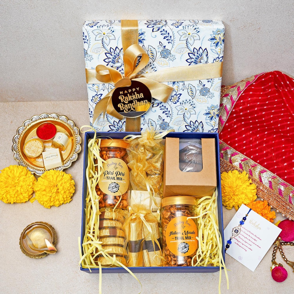 Alluring Nuts And Rakhi Hamper