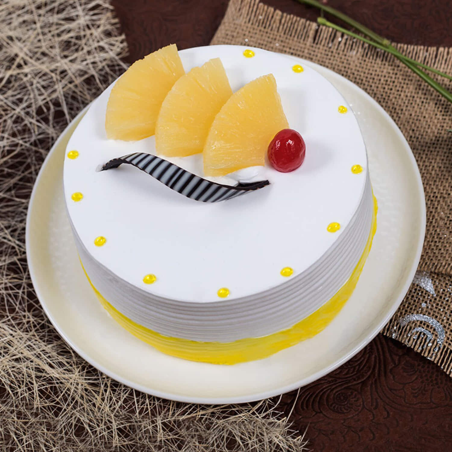 Best Pineapple Cake In Mumbai | Order Online