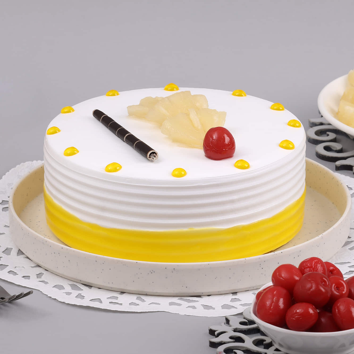 Personalised Birthday Cake  Winniin