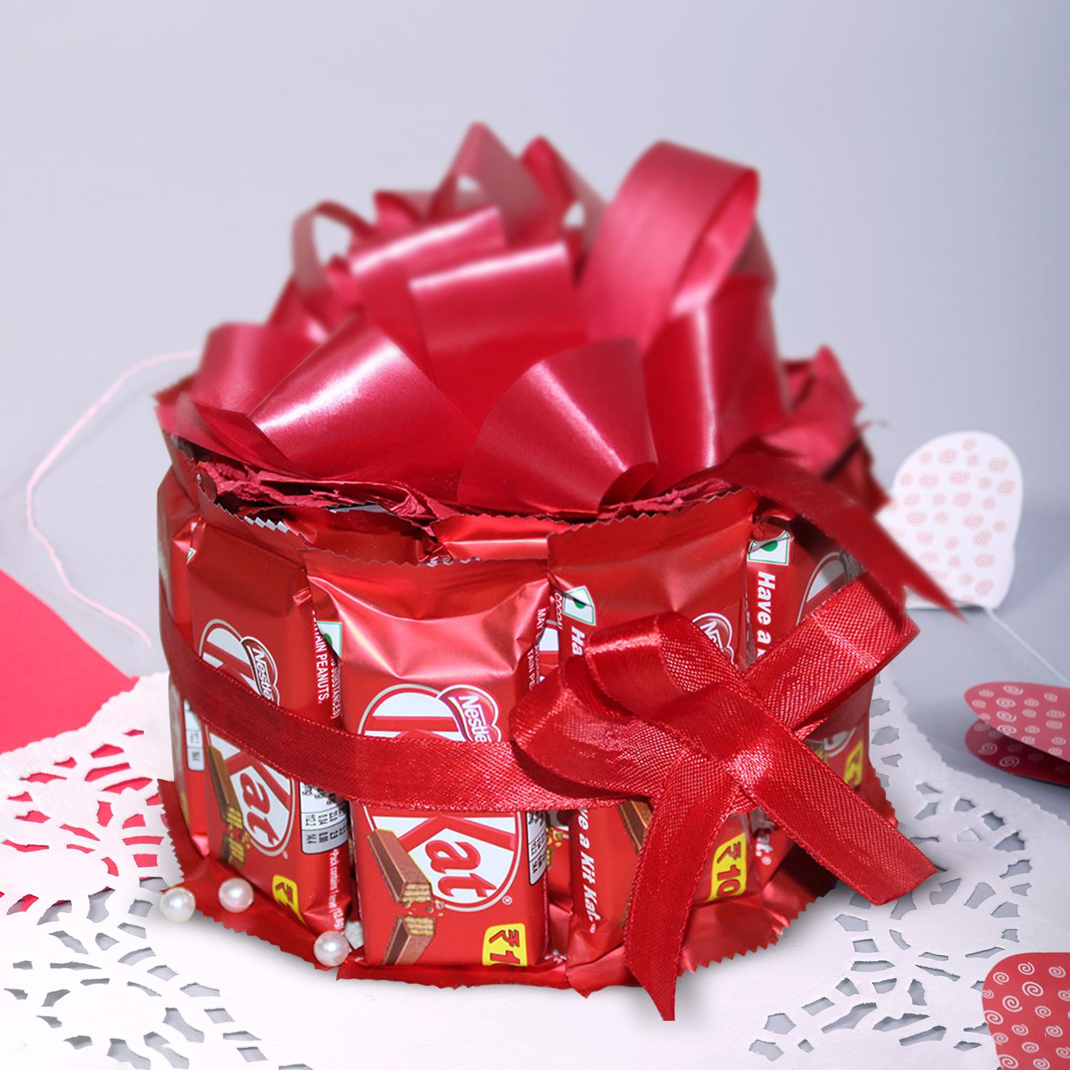 Shop Kitkat Love Chocolate Gift pack with handemade diary @ Rs 499