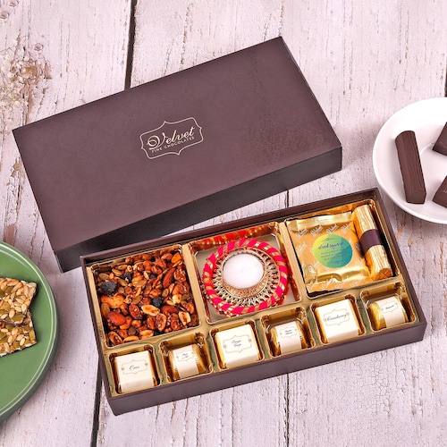 Buy Sweet Crunch Box With Diya