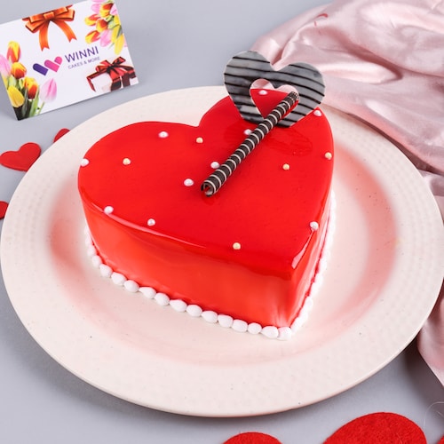 Buy Winsome Vanilla Heart Shape Cake