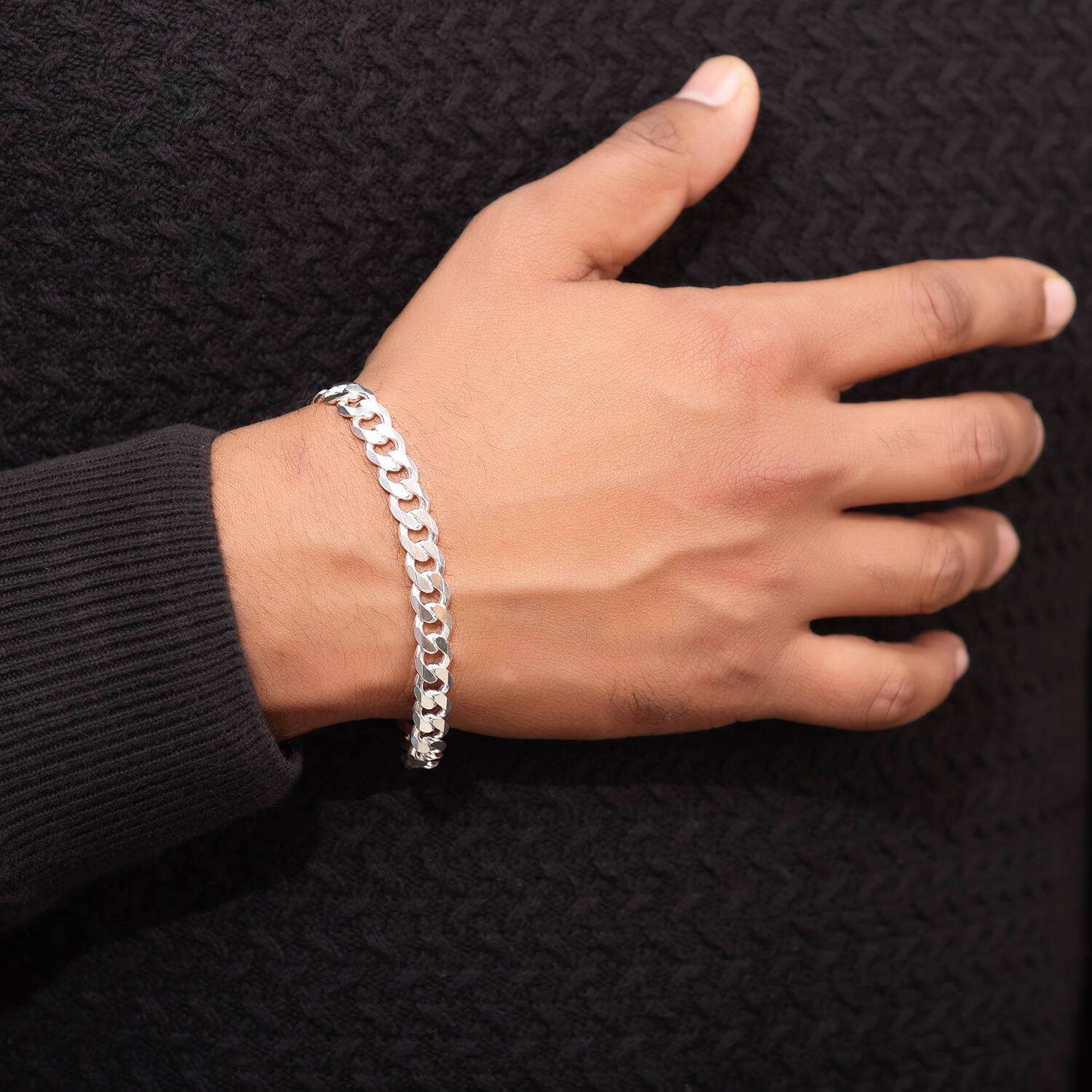 Thin Silver Bracelet - Minimalist Silver Bracelets For Men | By  Twistedpendant