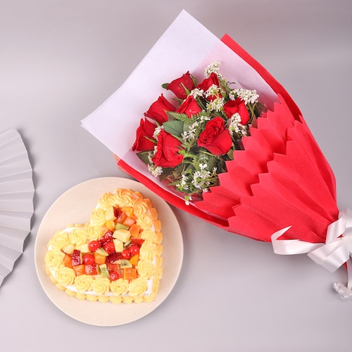 Buy Red Roses with Vanilla Heart Shape Fruit Cake