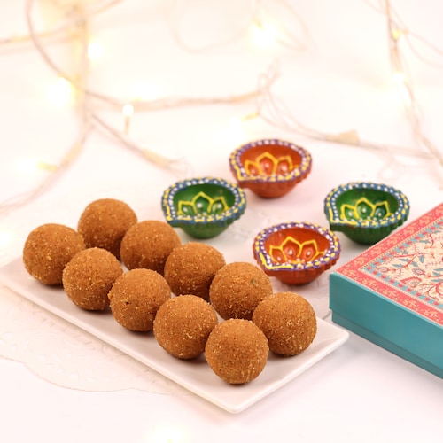 Buy Besan Laddoo Box with 4 Diyas