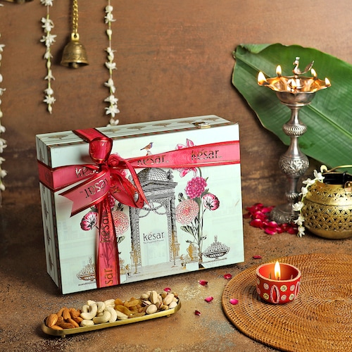 Symphony of Flower Luxury Dry Fruit Box | Winni.in