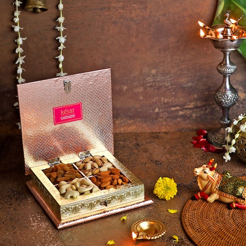 Buy Rajwada Dry Fruit Gift Box