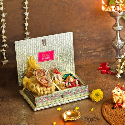 Dancing Peacock Metal Dry Fruit Gift Box