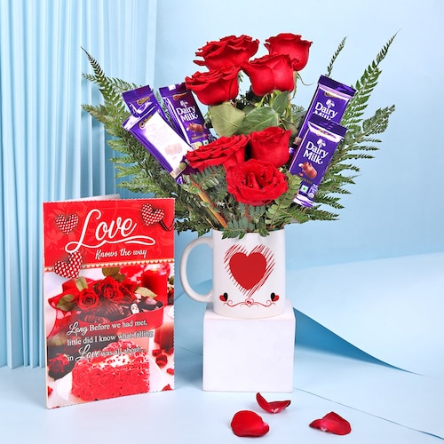 Buy Chocoblooms Gift Set with Mug and Roses