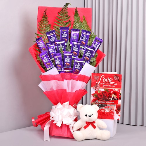 Buy Choco Bouquet Surprise with Greeting Card and Teddy