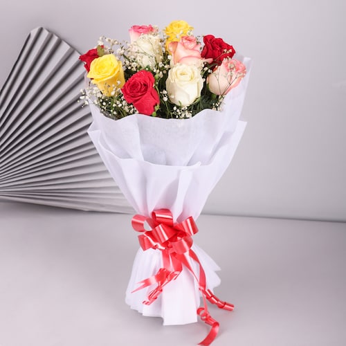 Buy Mixed Roses Romantic Bouquet