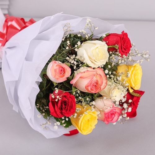 Buy Mixed Roses Romantic Bouquet
