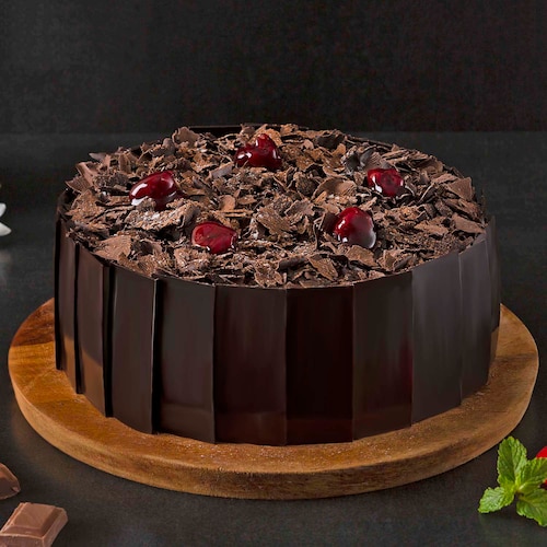 Buy Heavy Chocolate Blackforest  Cake