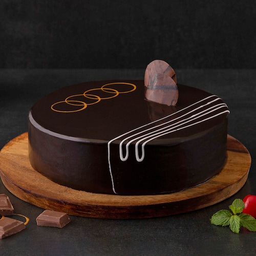 Buy Decorative Chocolate Cake