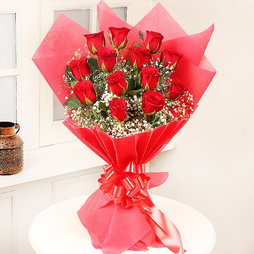 Buy Red Roses in Red Packing Bouquet