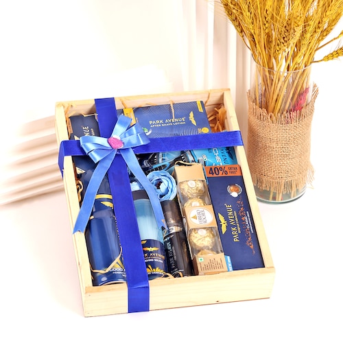 Buy Park Avenue Luxury Hamper