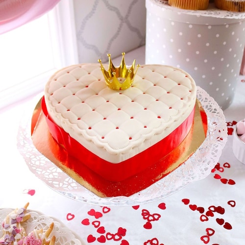 Buy Valentine Heart Cake