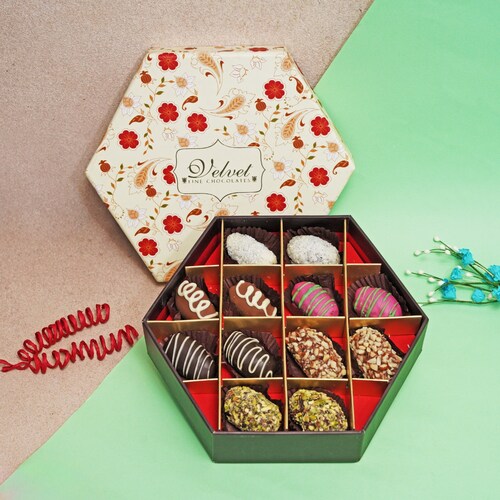 Buy Heavenly Dates Chocolate Rakhi Hamper