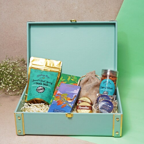 Buy Cajun and Coco Delight Hamper