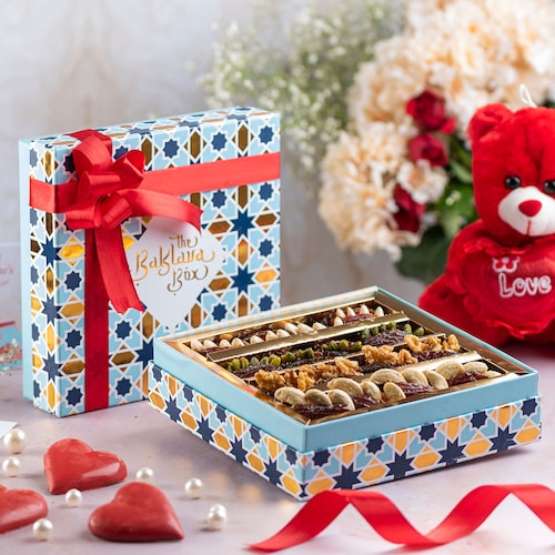 Buy Imperial Valentine Stuffed Dates Treat