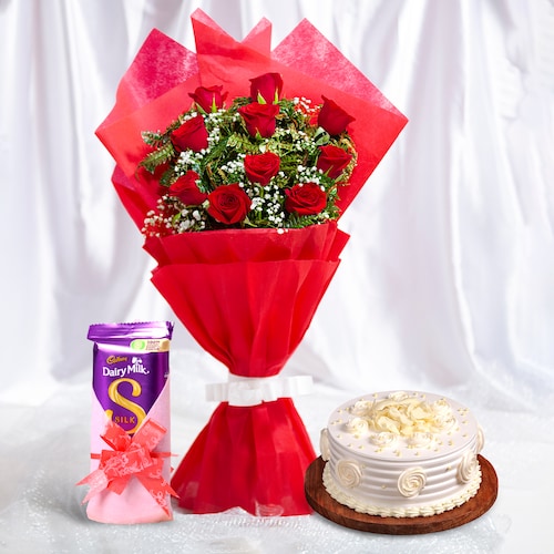 Buy Elegant Vibe Red Roses with Vanilla cake & Chocolate