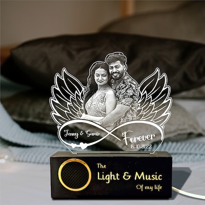 Personalised Timeless Lamp with Speaker Base