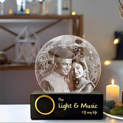 Personalized Lamp with Speaker Base