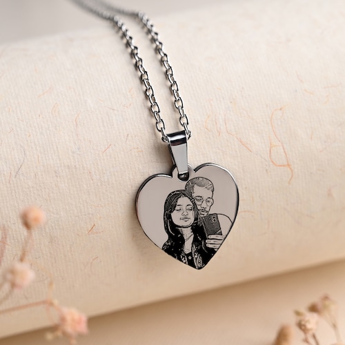 Buy Personalized Eternal Heart Valentine Pendant