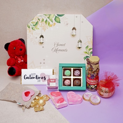 Exclusive Galentines Day Treats Box