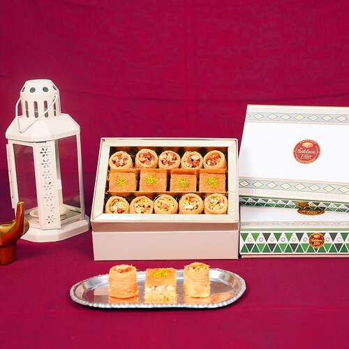 Buy Regal Sweets Collection gift Box 250 gms