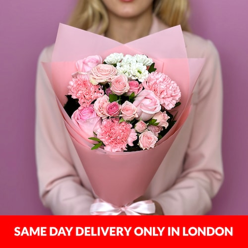 Buy Tender Roses with Chrysanthemums