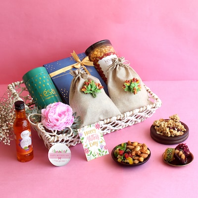 Mothers Day Special Sweets and Dry Fruit Hamper