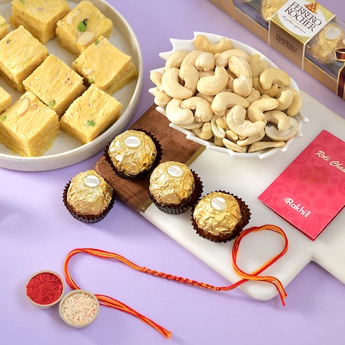 Buy Thread Rakhi with Gourmet Hamper