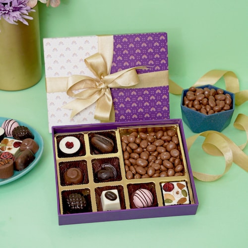 Buy Sibling Rakhi Chocolate Box with Meaningful Bites