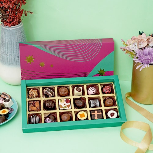 Buy Rakhi Chocolate Box with Chocolate Treasures