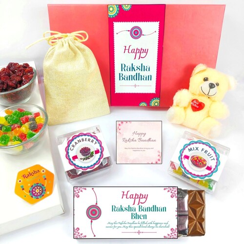 Buy Rakhi Moments Bhen Special Hamper