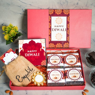 Diwali Gift Hampr With Dry Fruits