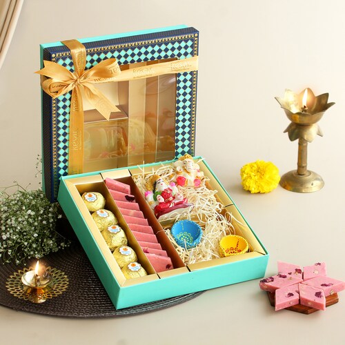 Buy Delightful Bites Gift Box