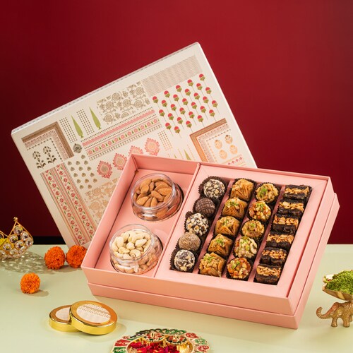 Buy Motif Assorted Sweets and Dryfruits Hamper Box