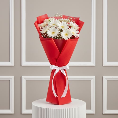 Buy 10 White Gerbera Flowers Bouquet