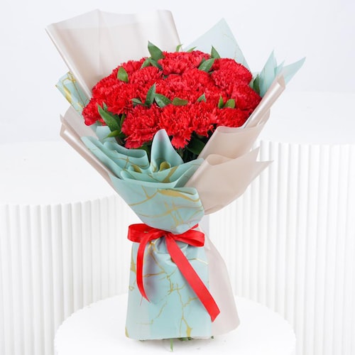 Buy 21 Red Carnations Bouquet