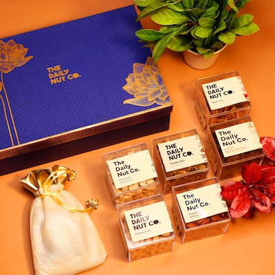 Signature Nut Delight Box