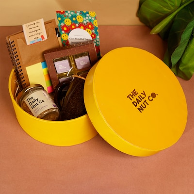 Chocolate and Cheer Pack