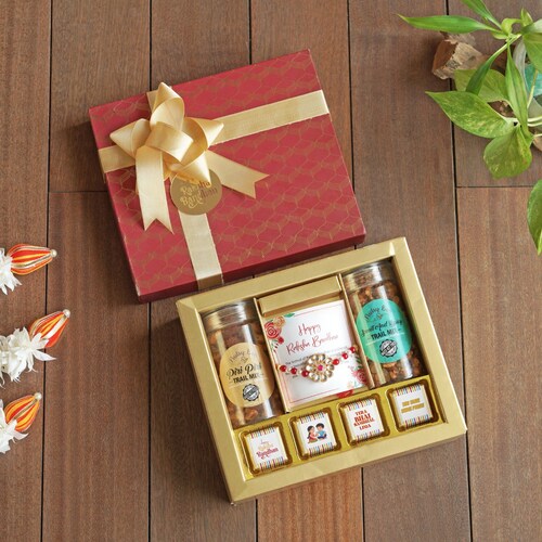 Buy Ribbon of Sweet Hamper